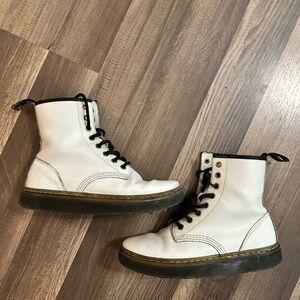 Dr. Martens 1460 AirWair Pre-loved White Boots Punk Grunge 90s Goth baddie